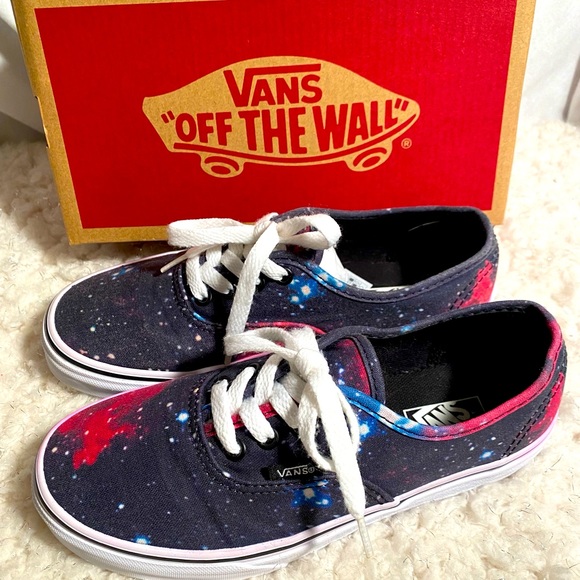 VANS CUSTOM-MADE DOHENY KIDS GALAXY SNEAKERS - Picture 5 of 9